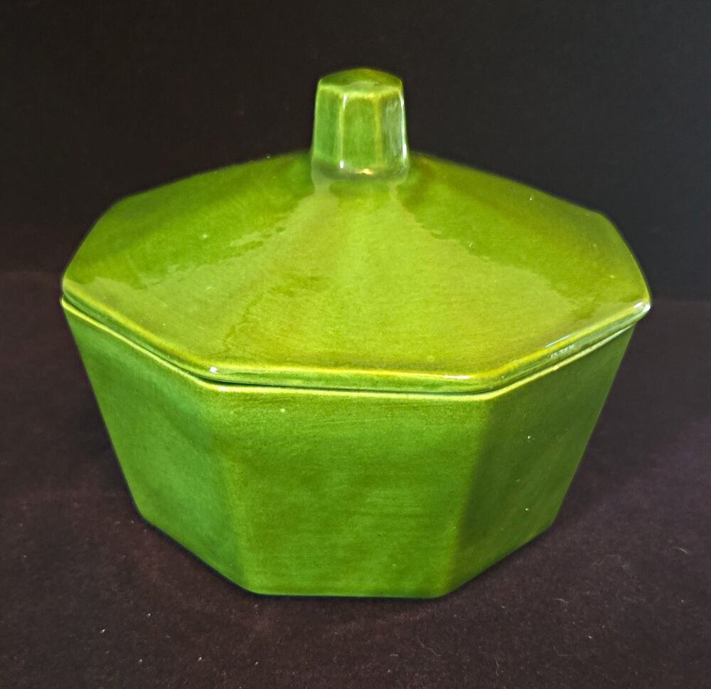 Vintage California Pottery Green Hexagon Covered Dish Mid Century Modern 3086